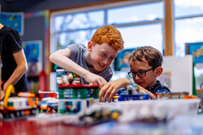 More than 800 health and education professionals around the world have now registered for Play Included®’s Brick-by-Brick® programme Level 01 Initiate training since June 2022 to better understand how to support neurodivergent children’s social and emotional wellbeing