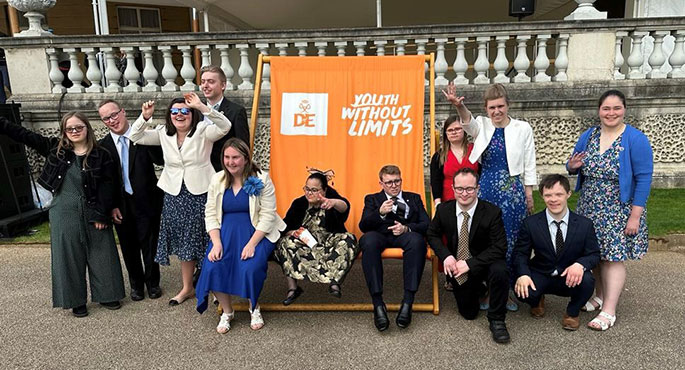 Derwen College, in Shropshire, was thrilled to see a phenomenal 23 students and graduates invited to Buckingham Palace to receive their Gold Duke of Edinburgh’s Awards last month.